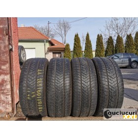 265/60/18 Pirelli Scorpion Winter  